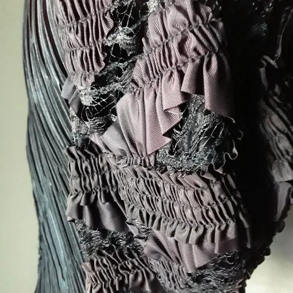 Vintage Karen Lawrence by Matthew lovely crinkle blk and purple puffy top size 8 - Picture 8 of 13